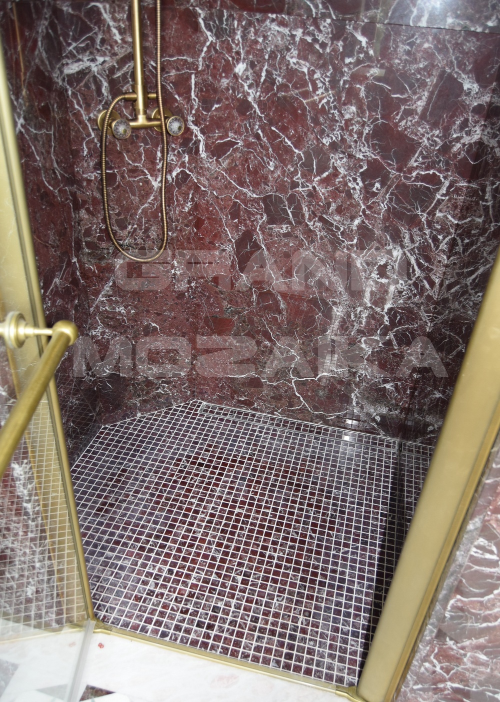 Мозаика ROSSO LEVANTO 23*23 серия Anatolian Stone